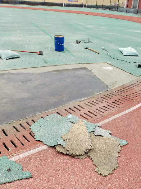 佳木斯球场翻新维修补、球场翻新修补改造